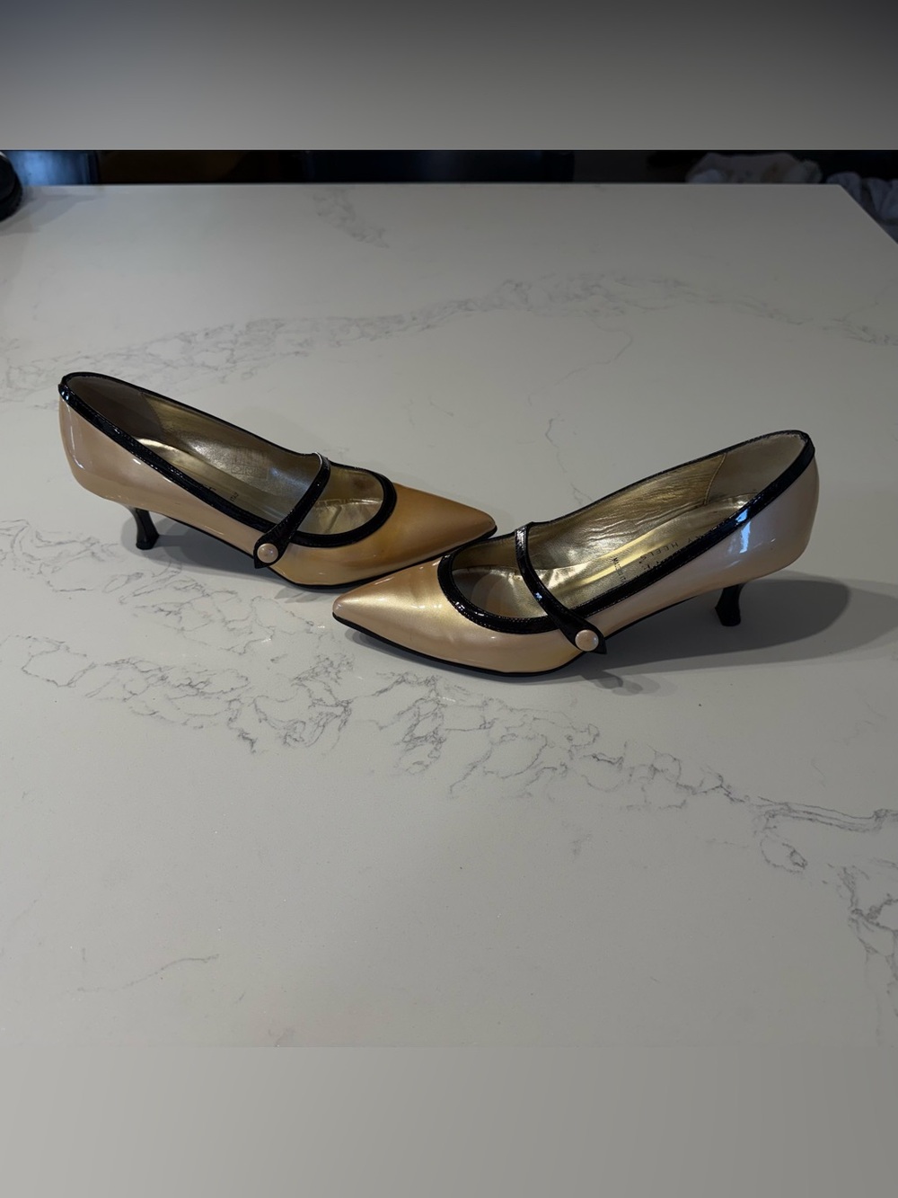 Ron White shimmery champagne cream Pointed-Toe Mary Jane Kitten Heels 37.5